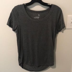 Juniors scoop neck tee